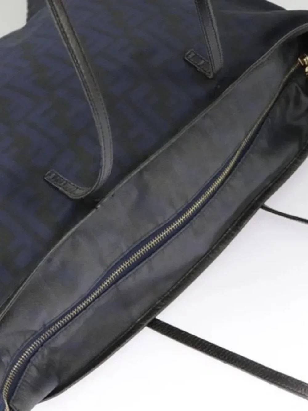 FENDI Zucca Canvas Tote Bag Gold Navy Auth ep6478 - Picture 6 of 16